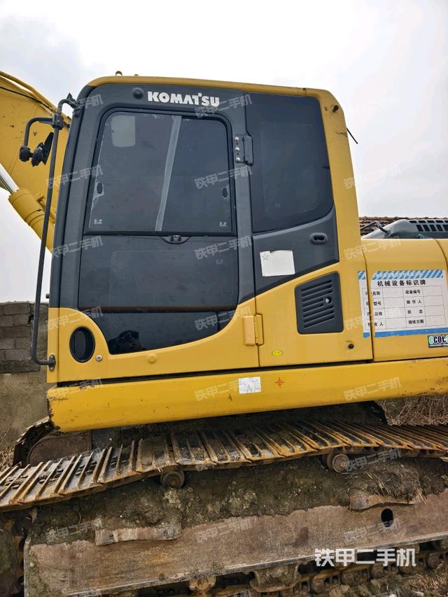 駕駛室正側(cè)（駕駛室部分）