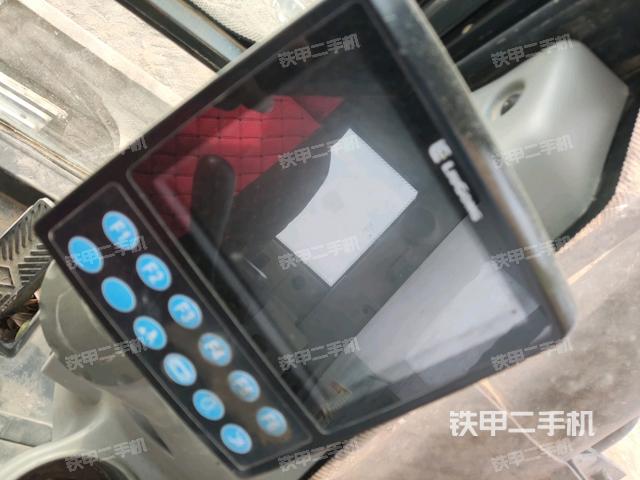 顯示屏?(駕駛室部分) 顯示屏?(駕駛室部分)