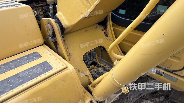 大臂根部?斜視（工作和回轉(zhuǎn)裝置）