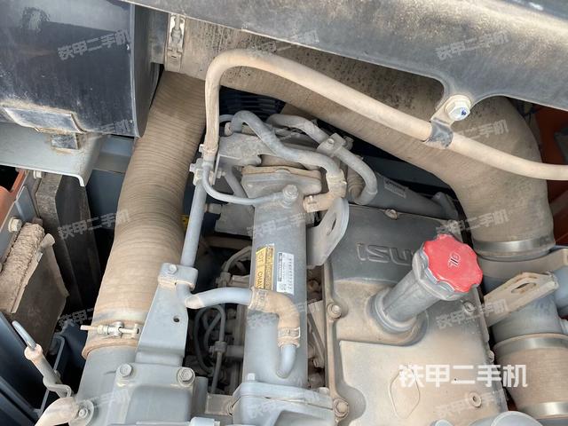 氣門室蓋螺絲特寫（上車部件）