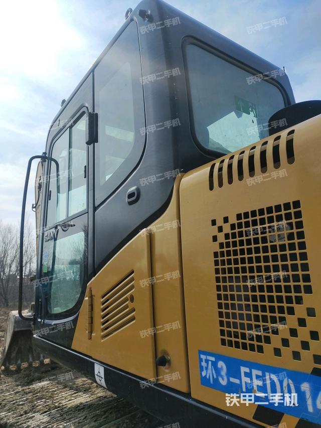 駕駛室左前45度（駕駛室部分）