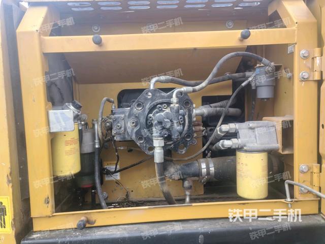 液壓泵室（大件艙室）