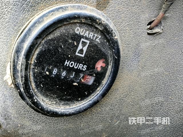 小時(shí)表(駕駛室部分) 小時(shí)表(駕駛室部分)