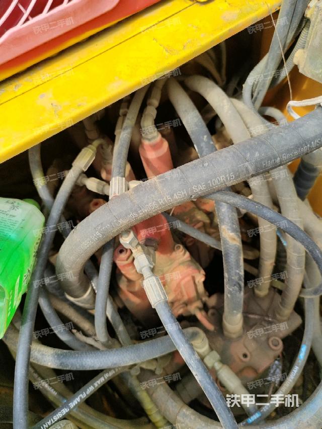 分配閥(上車(chē)部件) 分配閥(上車(chē)部件)