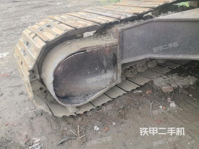 左側(cè)行走馬達(dá)蓋板（行走機(jī)構(gòu)）