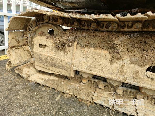 左側(cè)行走馬達(dá)蓋板(行走機(jī)構(gòu)) 左側(cè)行走馬達(dá)蓋板(行走機(jī)構(gòu))