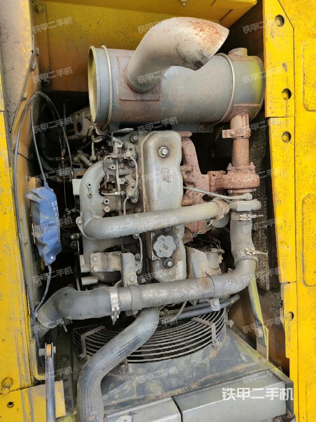 發(fā)動(dòng)機(jī)室(上車(chē)部件) 發(fā)動(dòng)機(jī)室(上車(chē)部件)