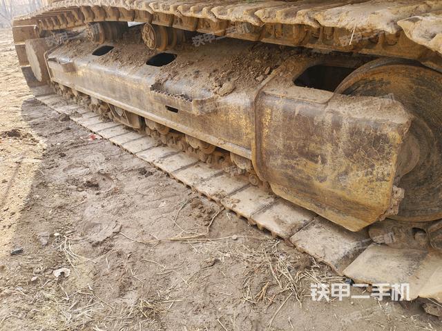 右驅(qū)動輪(行走機構(gòu)) 右驅(qū)動輪(行走機構(gòu))