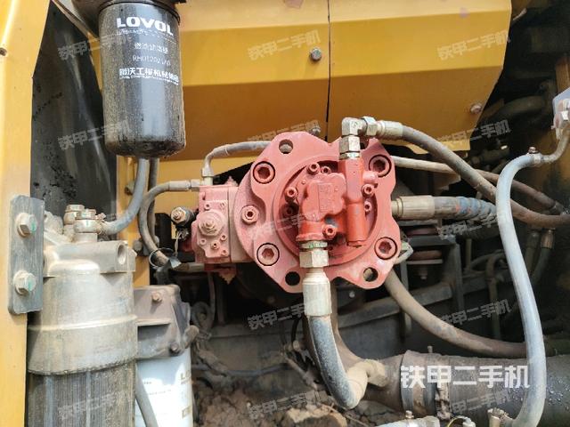 液压泵斜45 右(大件舱室) 液压泵斜45 右(大件舱室)