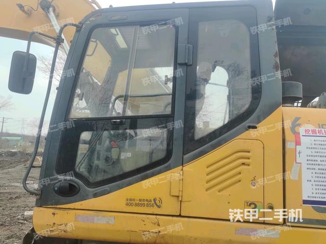 駕駛室正側(cè)（駕駛室部分）