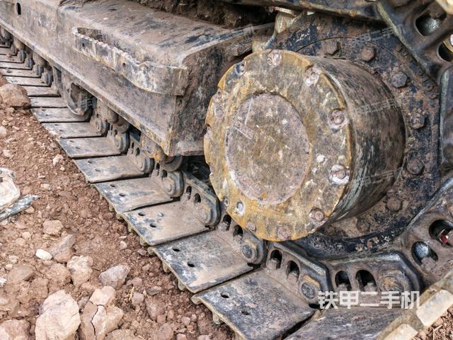 左驱动轮（行走机构）