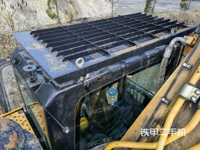 駕駛室頂部俯視（上車部件）