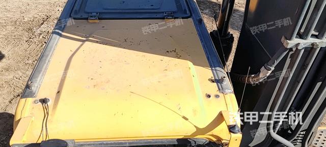 駕駛室頂部（整機(jī)外觀）