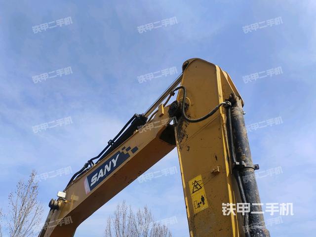 小臂整體左后（工作和回轉(zhuǎn)裝置）