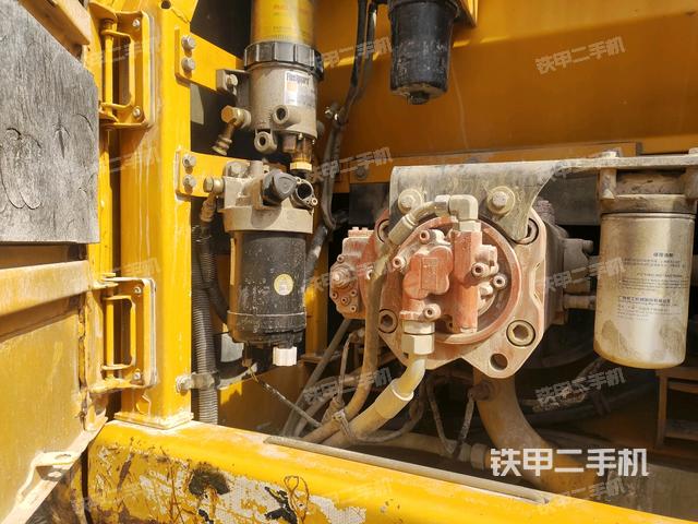 液壓泵室（大件艙室）