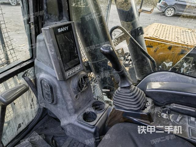 顯示屏?（駕駛室部分）