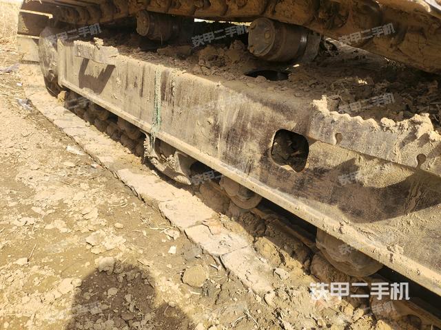 右側(cè)履帶整體（行走機(jī)構(gòu)）