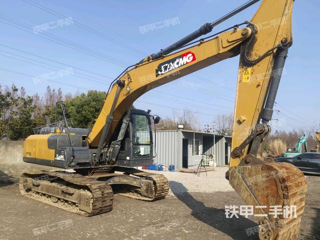 右前45(整機(jī)外觀) 右前45(整機(jī)外觀)