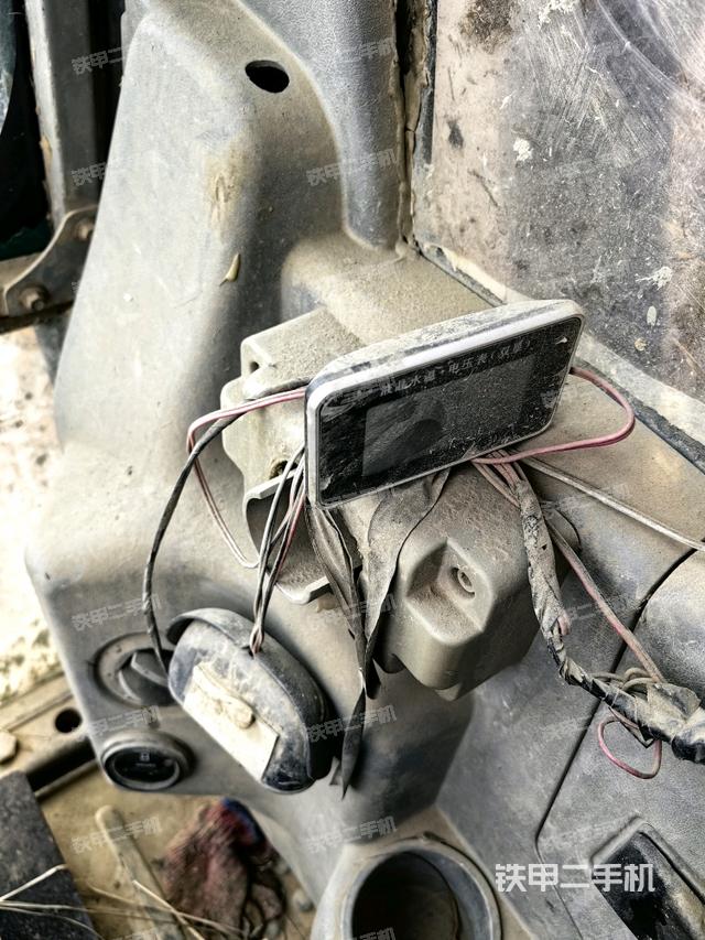 顯示屏?(駕駛室部分) 顯示屏?(駕駛室部分)