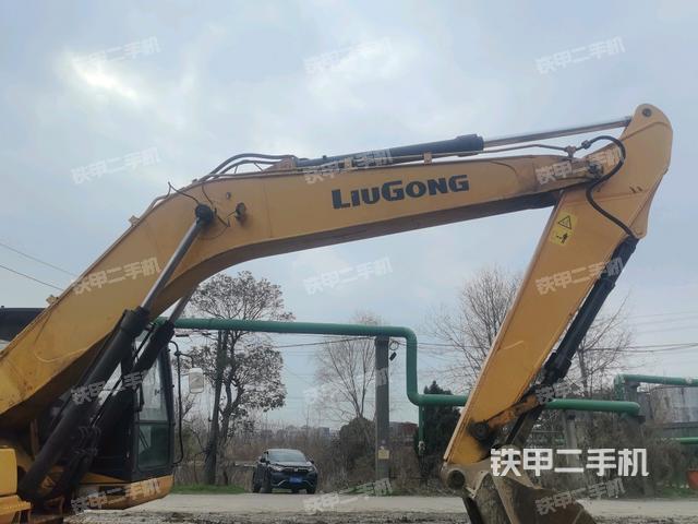 大臂整體?右側(cè)（工作和回轉(zhuǎn)裝置）