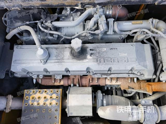 發(fā)動(dòng)機(jī)室（上車部件）