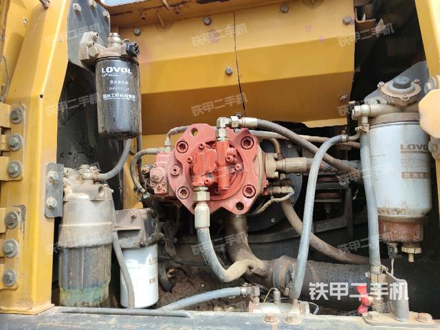 液压泵室(大件舱室) 液压泵室(大件舱室)