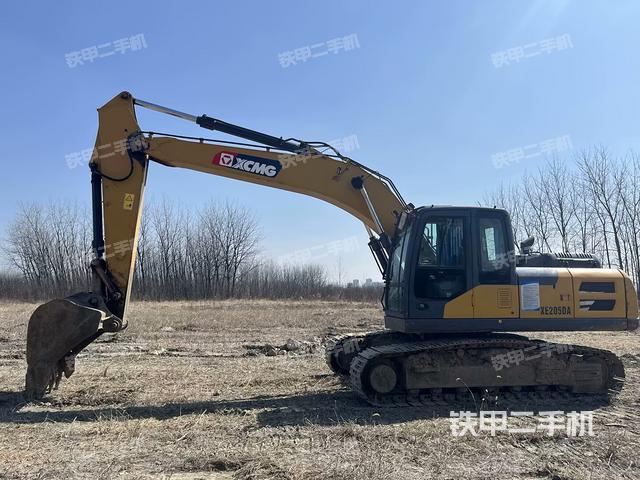徐工XE205DA挖掘機(jī)