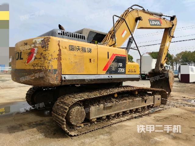 右后45(整机外观) 右后45(整机外观)