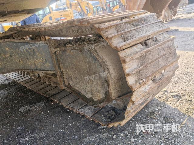 右側(cè)行走馬達(dá)蓋板(行走機(jī)構(gòu)) 右側(cè)行走馬達(dá)蓋板(行走機(jī)構(gòu))
