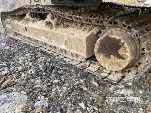 左側(cè)行走馬達蓋板（行走機構(gòu)）