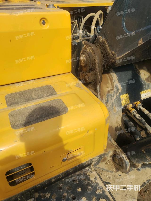 大臂根部?斜視（工作和回轉(zhuǎn)裝置）