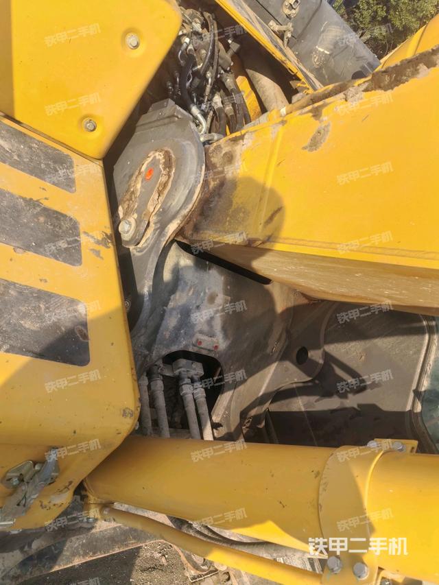 大臂根部?斜視（工作和回轉(zhuǎn)裝置）