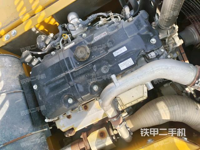 發(fā)動機(jī)室（上車部件）