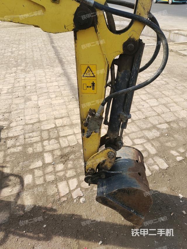 小臂整體左后（工作和回轉裝置）