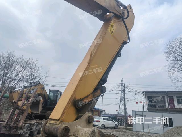 小臂整體左后（工作和回轉(zhuǎn)裝置）