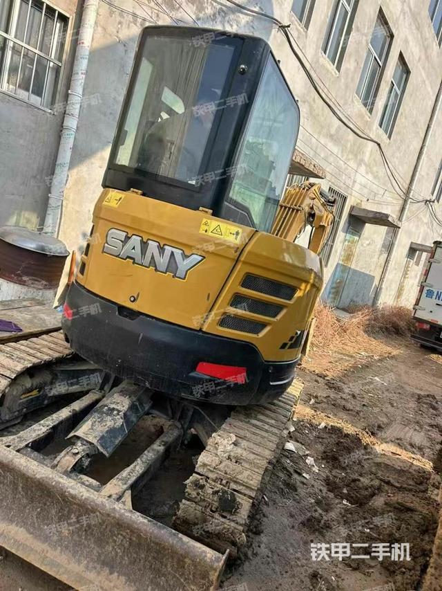 整機右后45°（整機外觀）