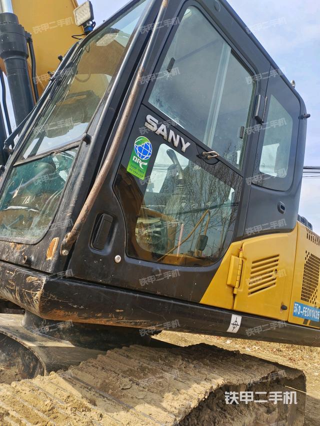 駕駛室左后45度（駕駛室部分）