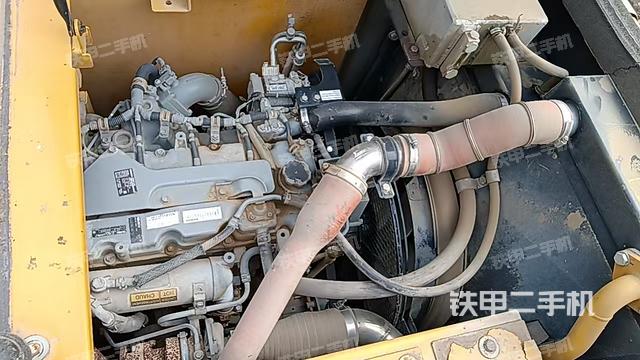 发动机整体俯视（整机外观）