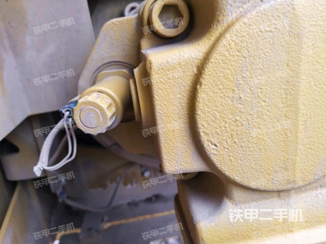 液压泵斜45 左（大件舱室）