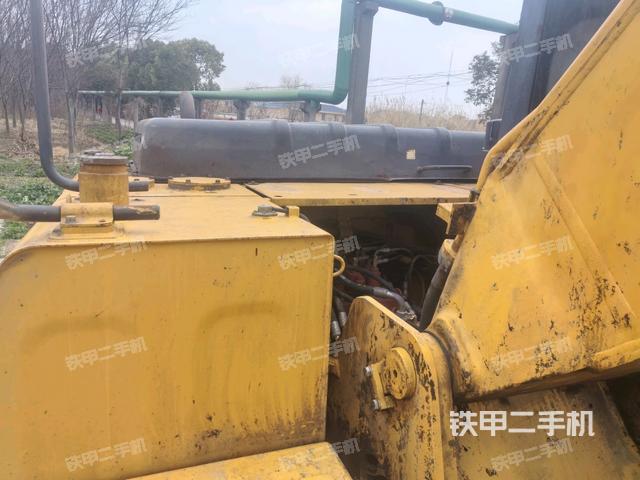 大臂根部?斜視（工作和回轉(zhuǎn)裝置）