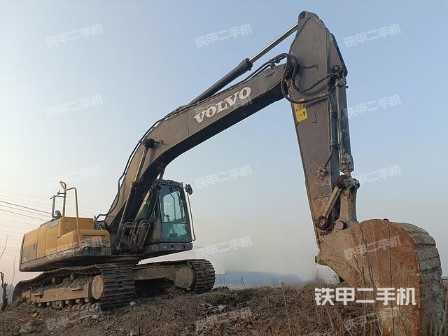 右前45(整機外觀) 右前45(整機外觀)