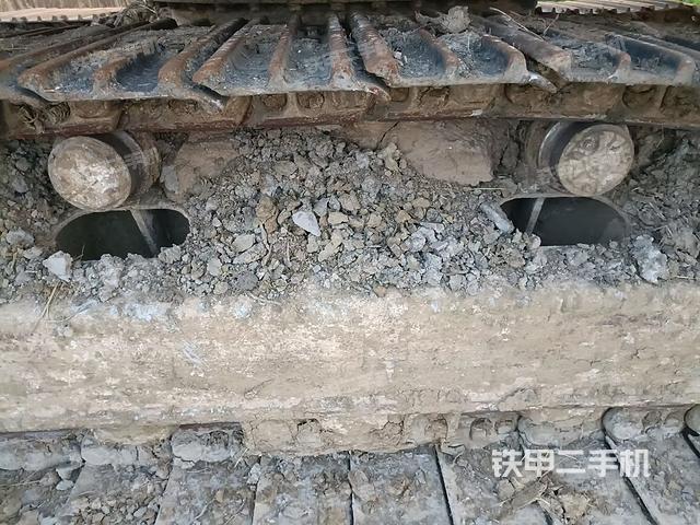 左托鏈輪和鏈筋(行走機構(gòu)) 左托鏈輪和鏈筋(行走機構(gòu))