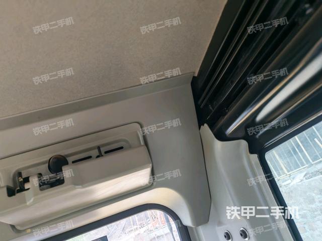 驾驶室左后45度（驾驶室部分）