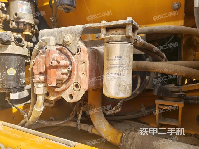 液壓泵斜45?左（大件艙室）