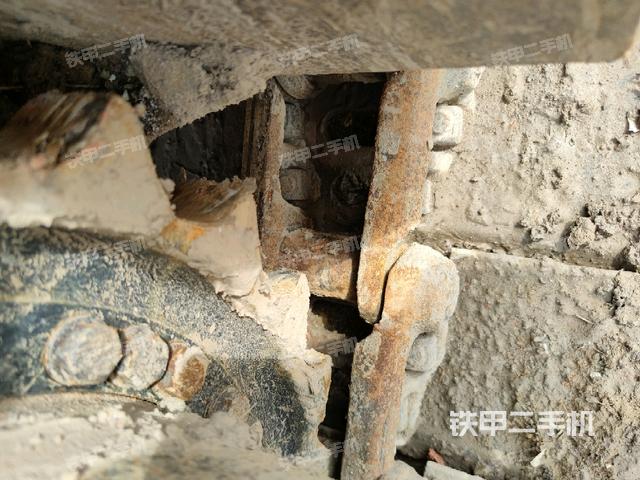 左托链轮和链筋(行走机构) 左托链轮和链筋(行走机构)