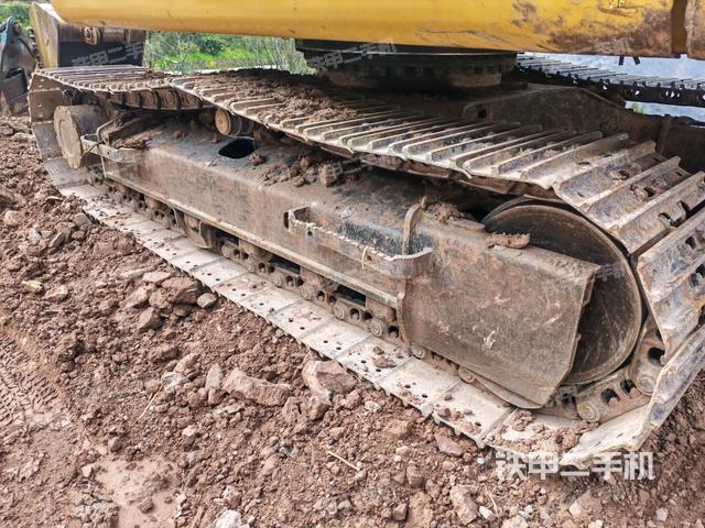 右侧履带整体（行走机构）