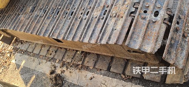 单侧履带整体（整机外观）