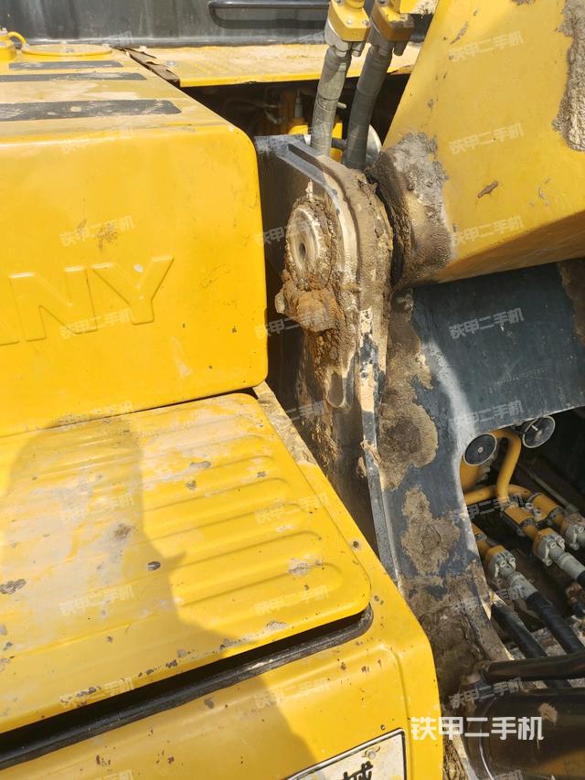 大臂根部?斜視（工作和回轉(zhuǎn)裝置）