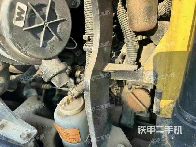 液壓泵室（大件艙室）