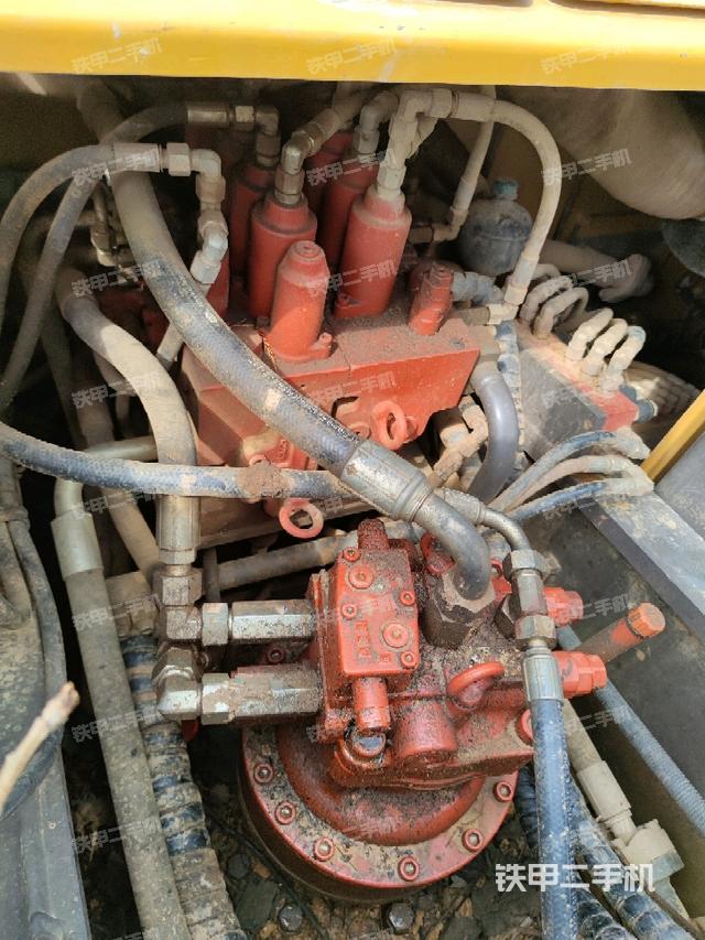 回转马达(上车部件) 回转马达(上车部件)